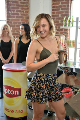 Briana Evigan attends the Colgate Optic White Beauty Bar Day 1 at Hudson Loft on February 13, 2016 