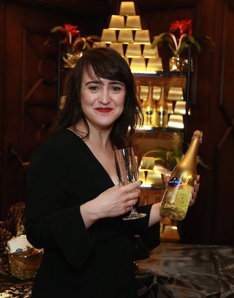 Mara Wilson attends the GBK 2018 Pre-Golden Globes luxury lounge