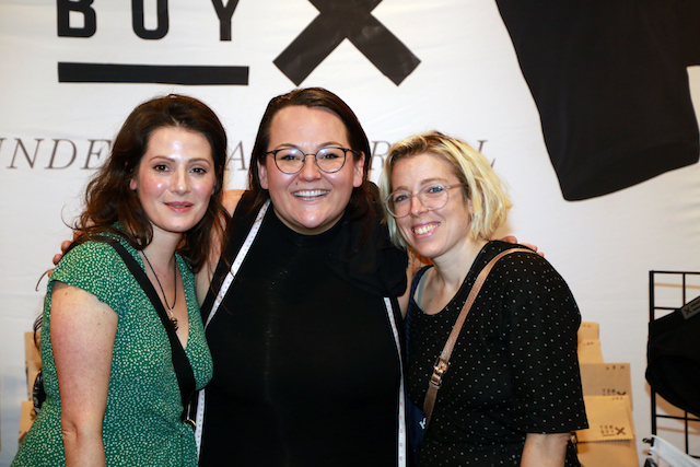 Aleksa Palladino checks out the Tomboy X display at the DPA 2020 Pre-Oscars Gift Suite.
