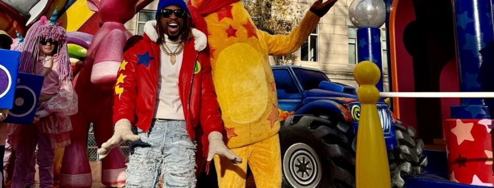 Lil Jon and Toys"R"Us team up to support Autism Speaks.